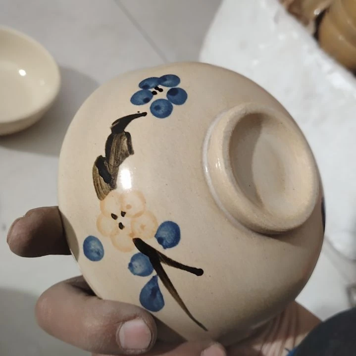 盘陶瓷盘子碗啥都有