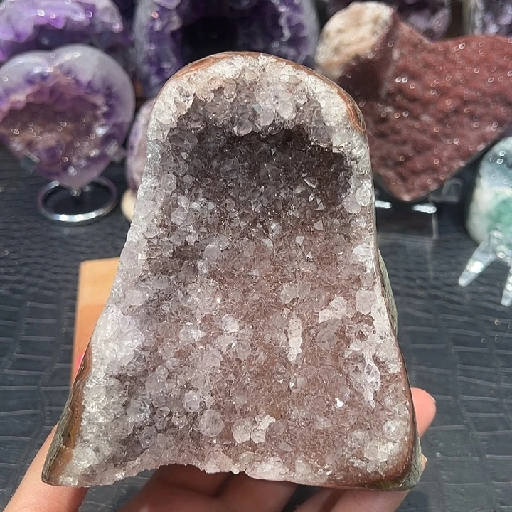 紫晶未镶嵌珠宝半成品