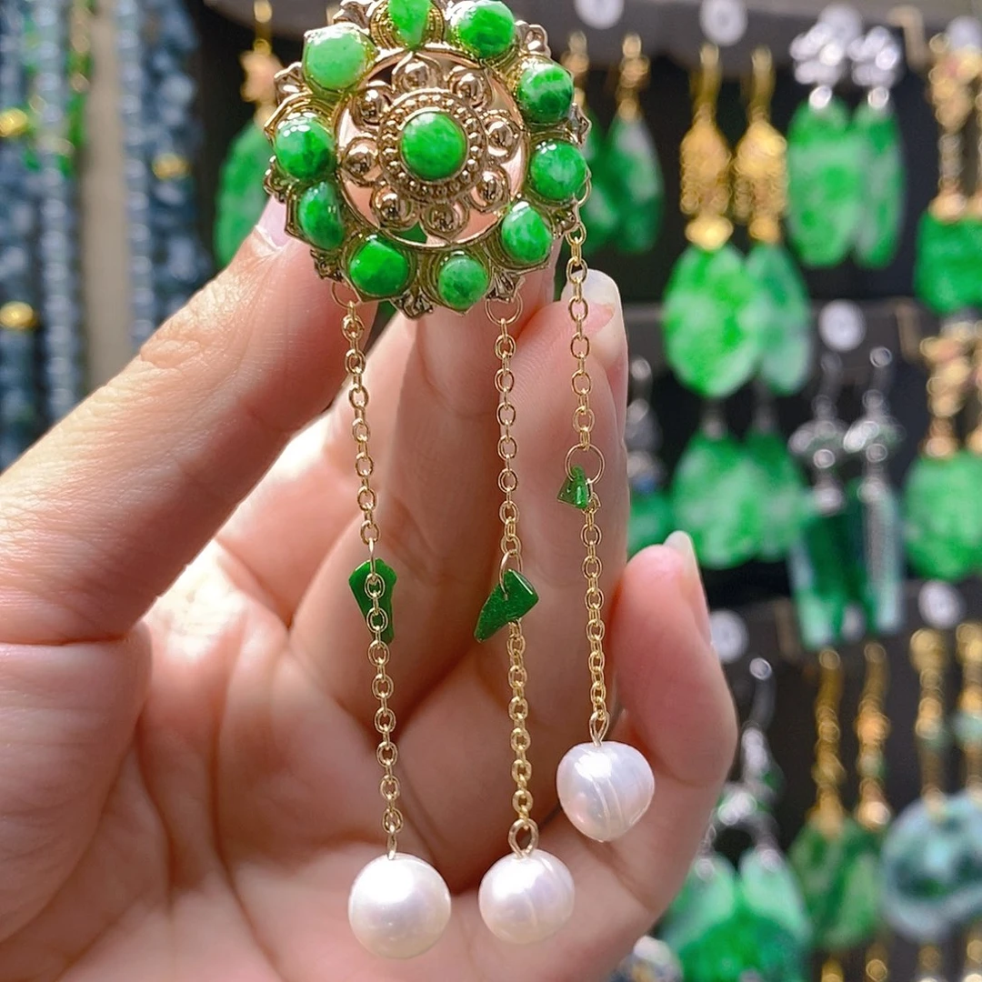 未镶嵌翡翠耳饰翡翠