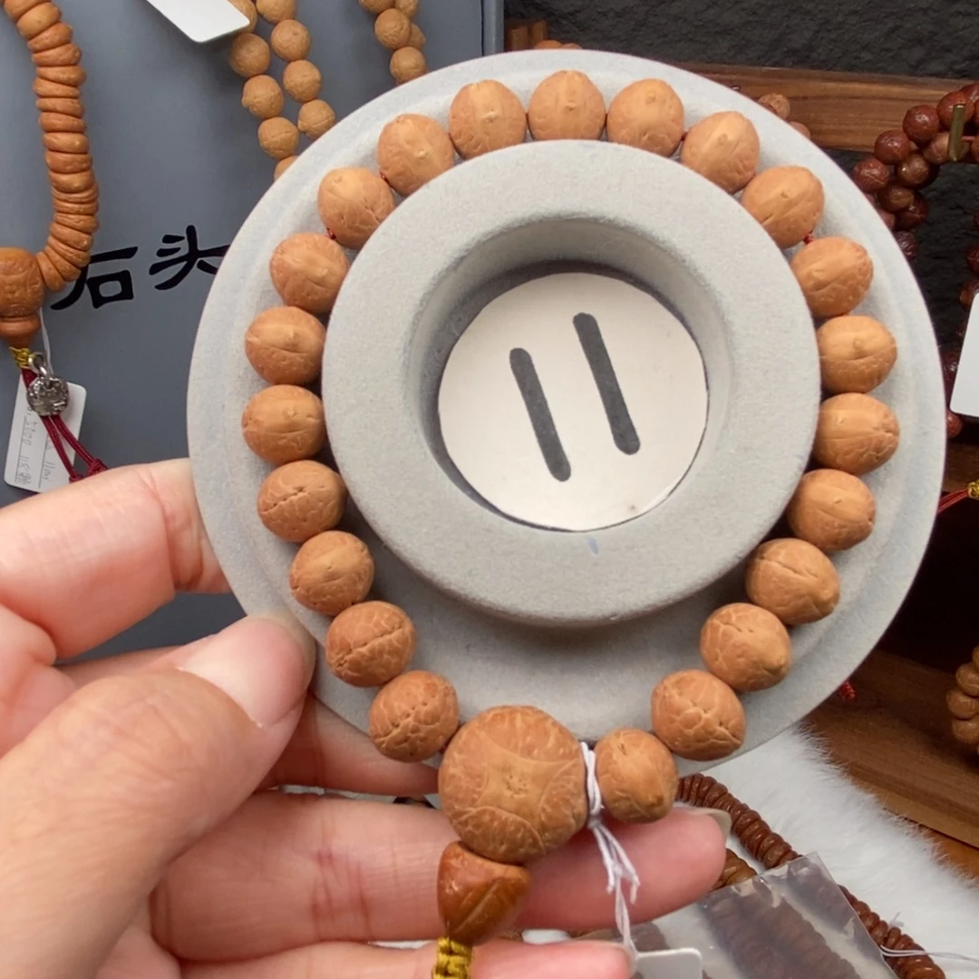 手串凤眼菩提25新籽化蝶实心籽11.5尺22颗