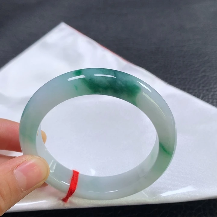 翡翠未镶嵌手镯52➕