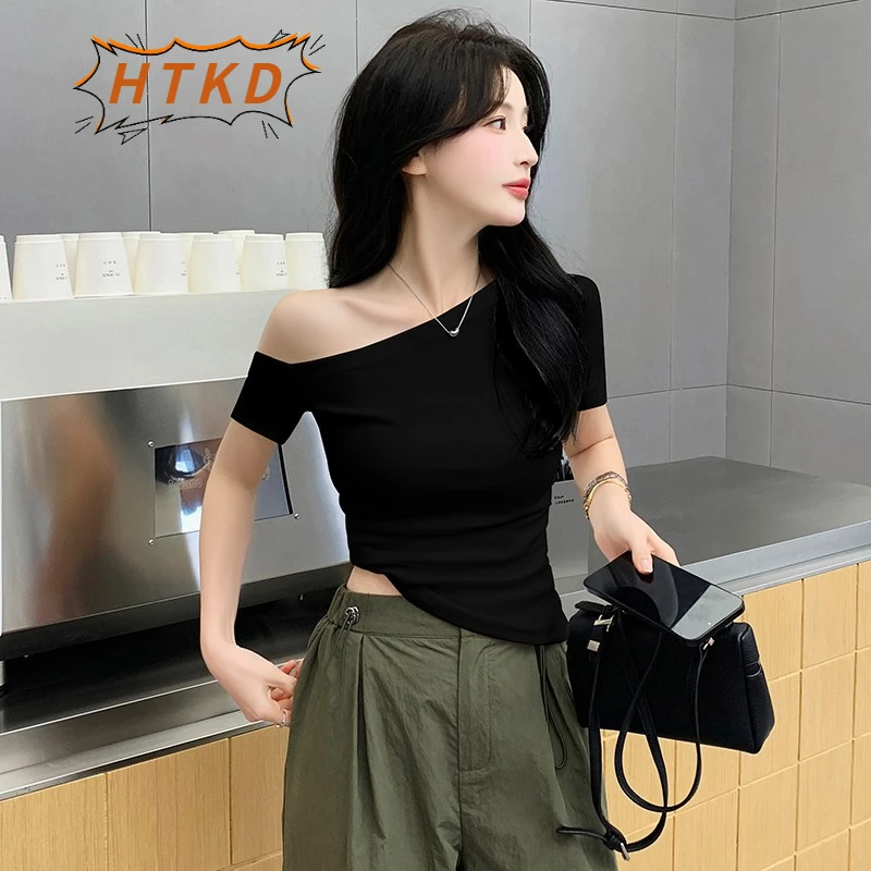 黑色辣妹斜露肩短袖女t恤一字领修身显瘦打底2025款夏季小众上衣