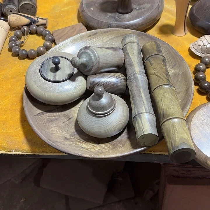 深***鱼金丝楠经丝楠木结构而制而来而