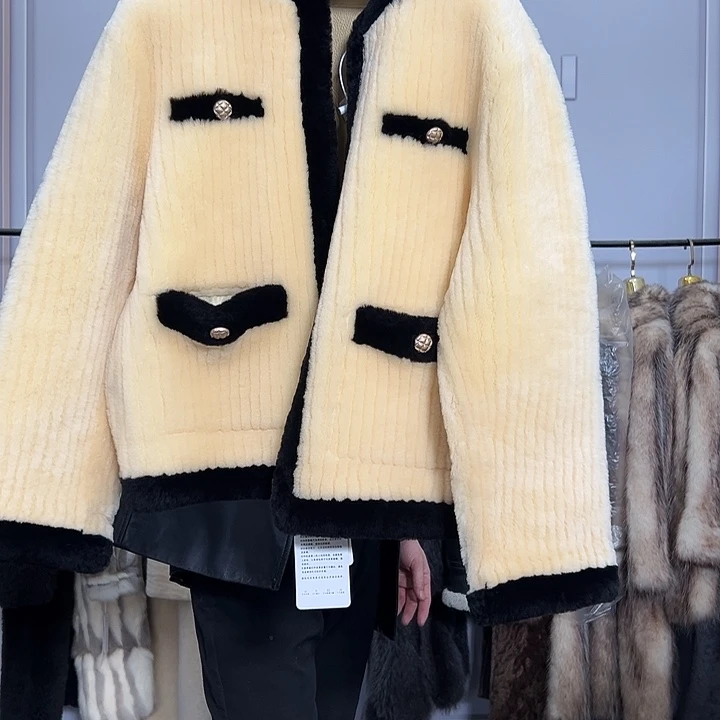 西***绣恒玖新款女装外套208