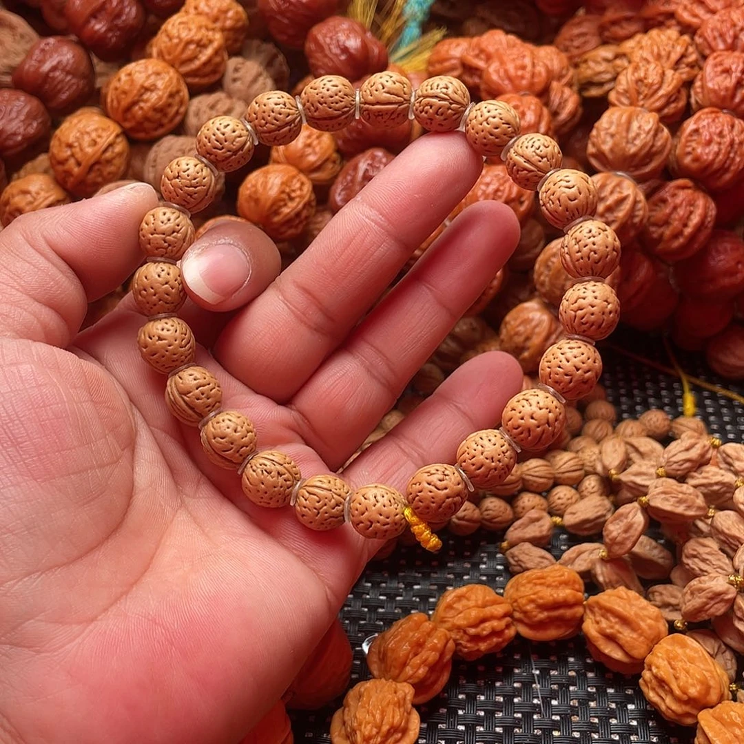 文玩核桃手串桃核