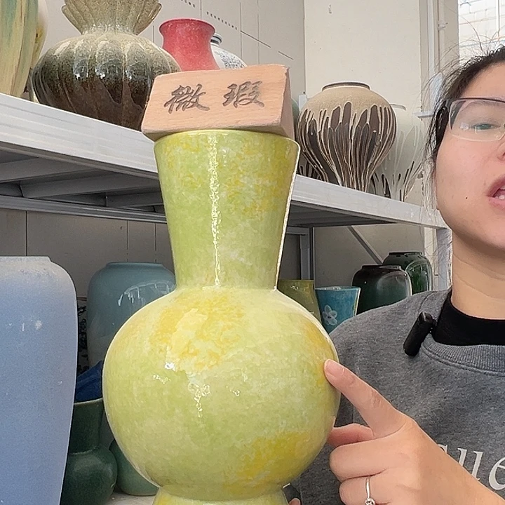 景德镇陶瓷花瓶工厂