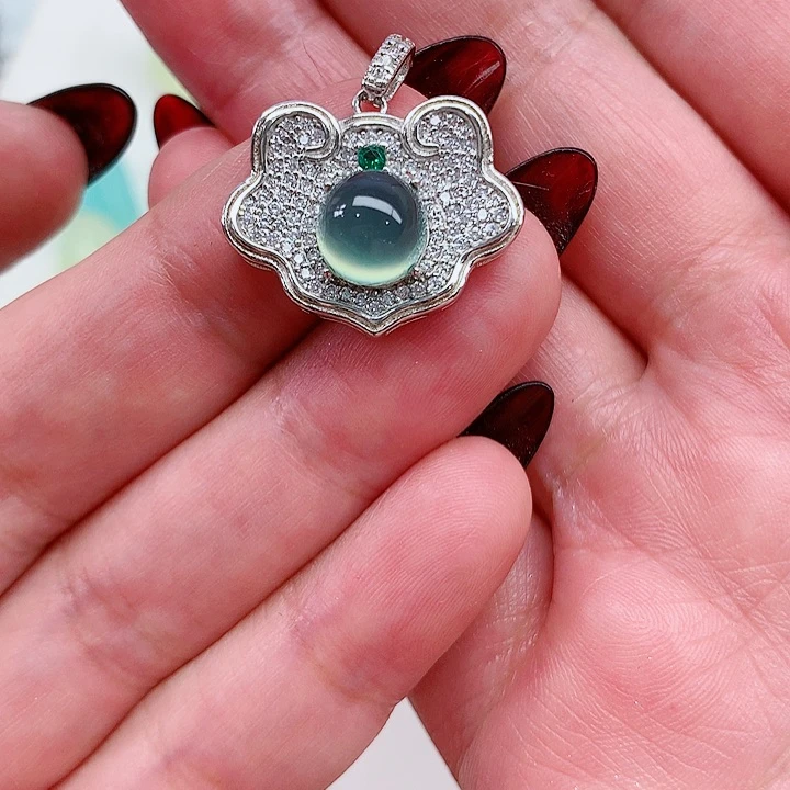 蛇纹石玉吊坠银S925镶嵌梦**分