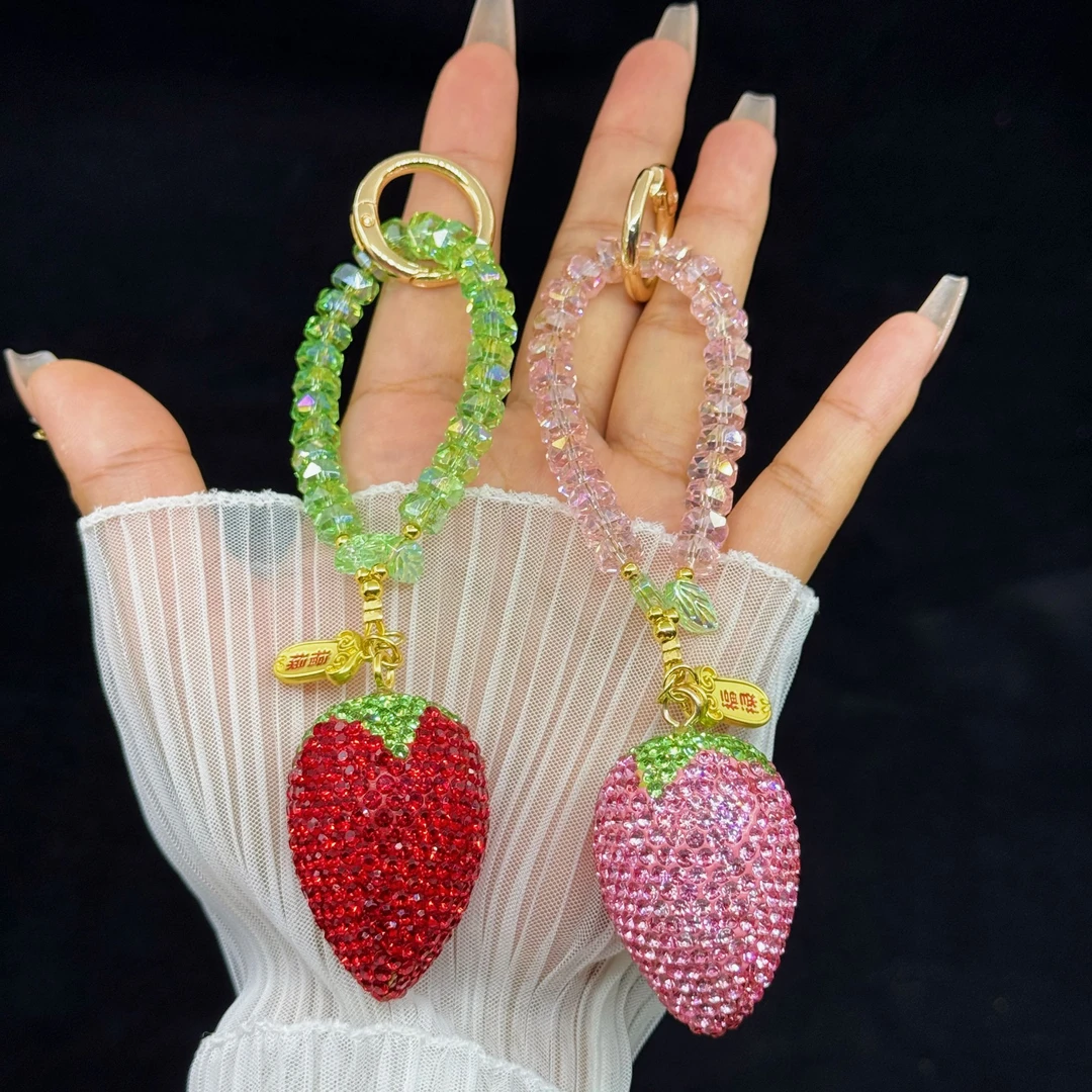手工通用网红草莓挂件短款diy编织长款挂脖防丢挂链脖款包链条