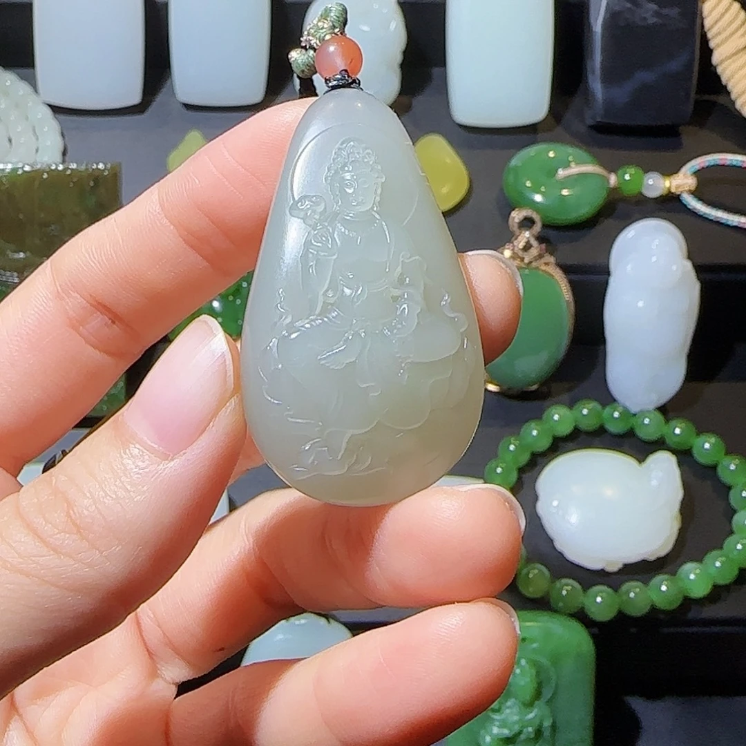 和田玉未镶嵌颈饰