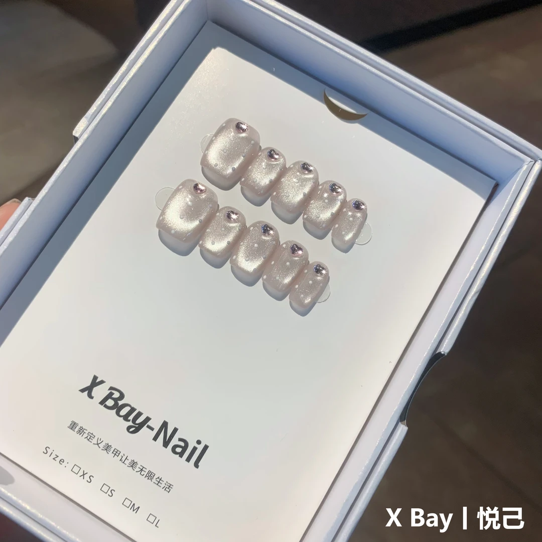 悦己丨手工穿戴甲·猫眼款彩绘波点设计干净美甲短甲百搭日常