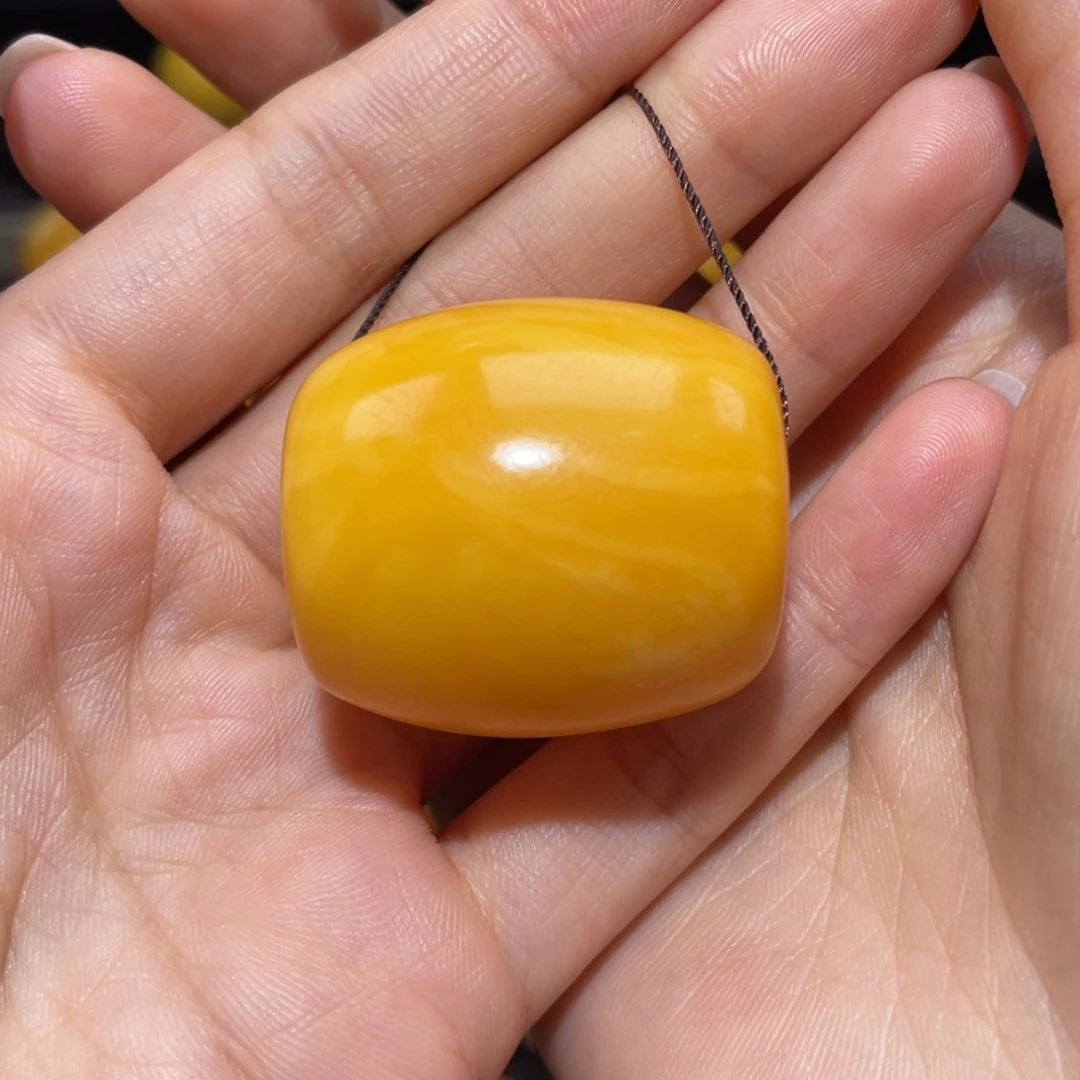 【闪购商品】琥珀裸石未镶嵌桶珠