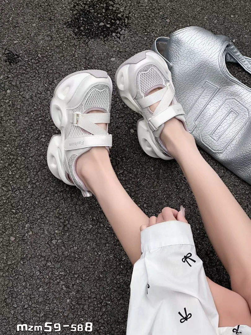 镂空时装凉鞋包头轻便系带休闲风鞋子单鞋休闲夏季步鞋凉鞋