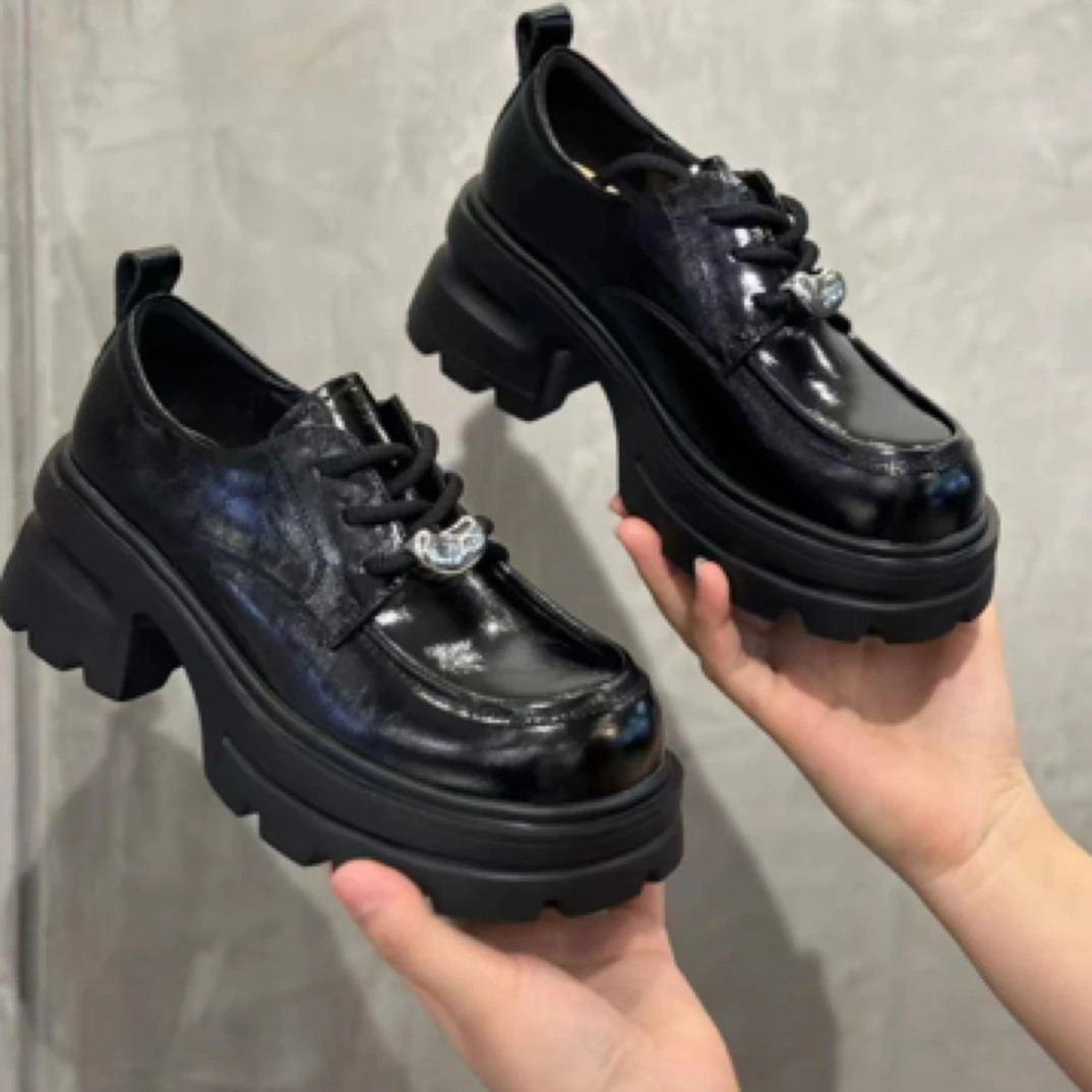 品牌女鞋2025春季新款真皮厚底粗跟英伦风乐福鞋一脚蹬