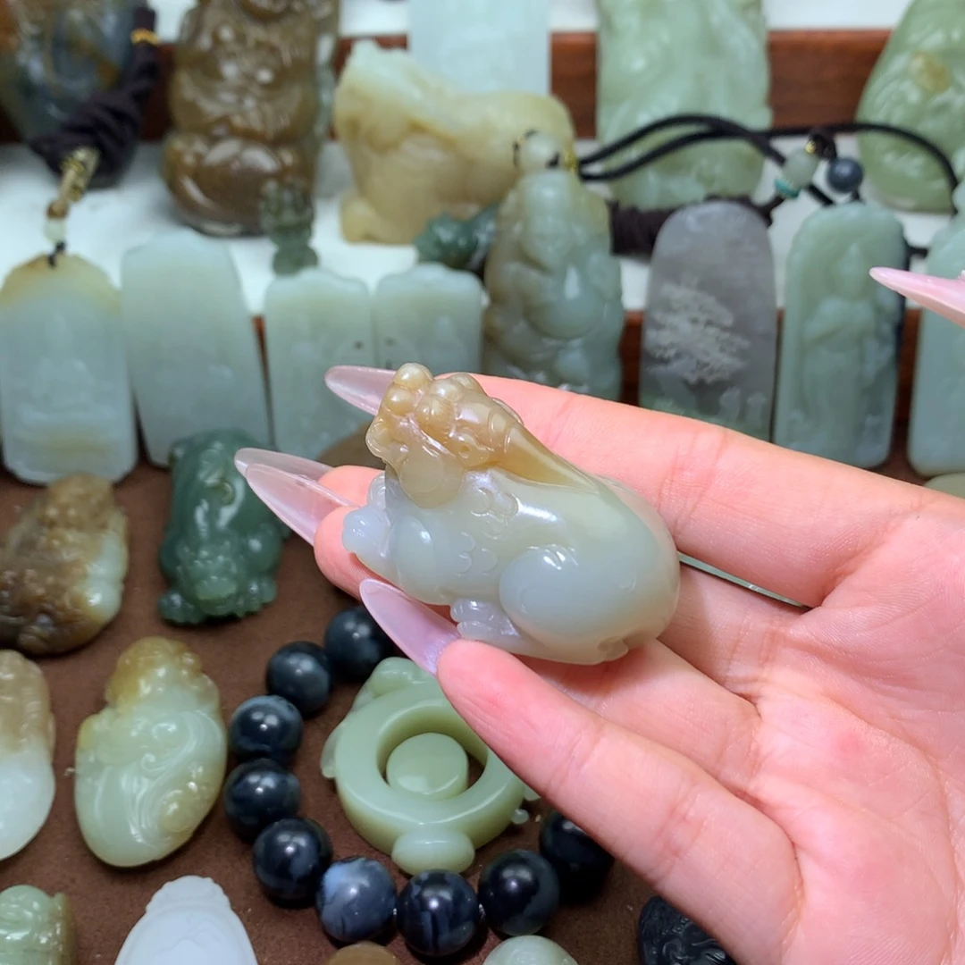 和田玉未镶嵌吊坠(不含链)