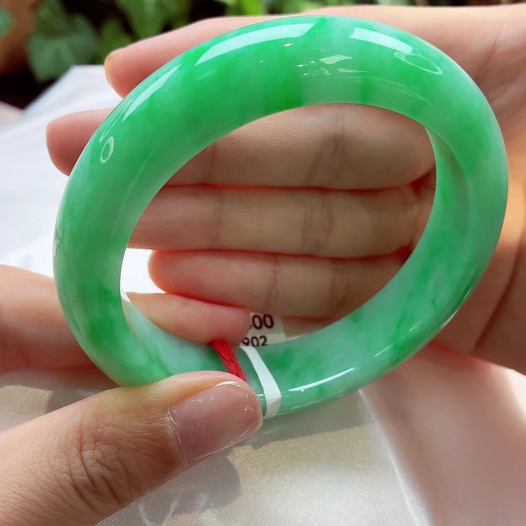 翡翠未镶嵌手镯满圈绿18