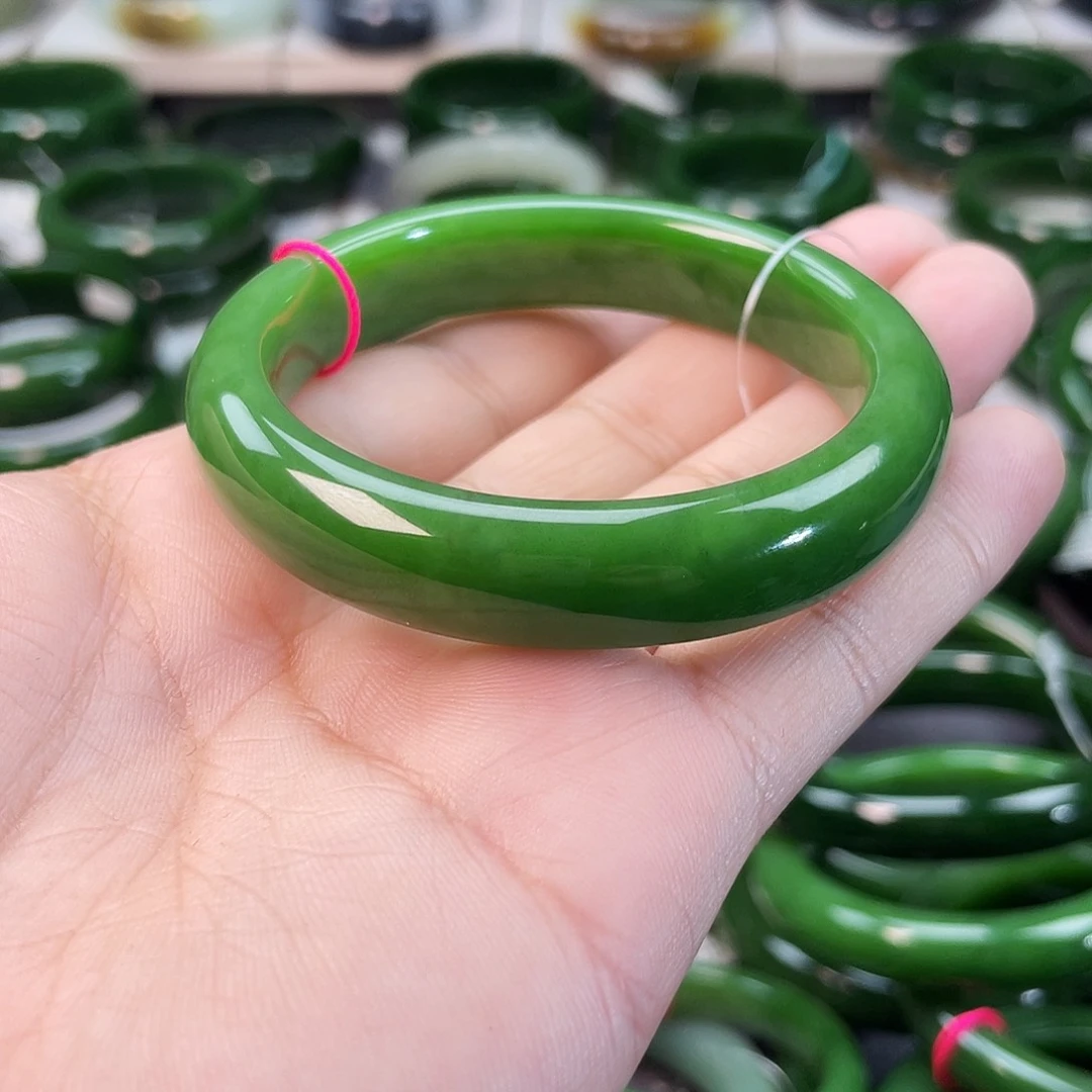 和田玉（碧玉）手镯未镶嵌