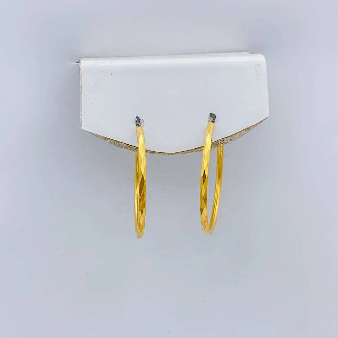 老庙黄金2 足金 5G工艺 经典细菱格纹 耳圈 2.07克