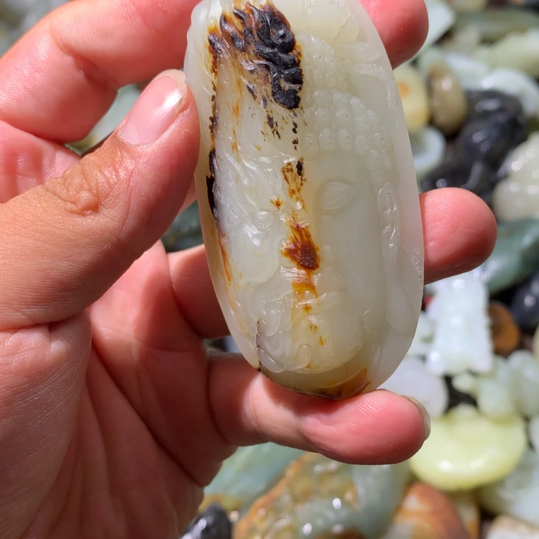 和田玉（糖玉）未镶嵌挂件