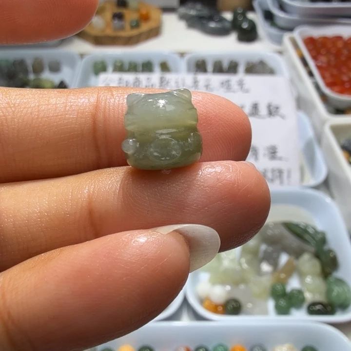 未镶嵌和田玉珠宝半成品微瑕不退换