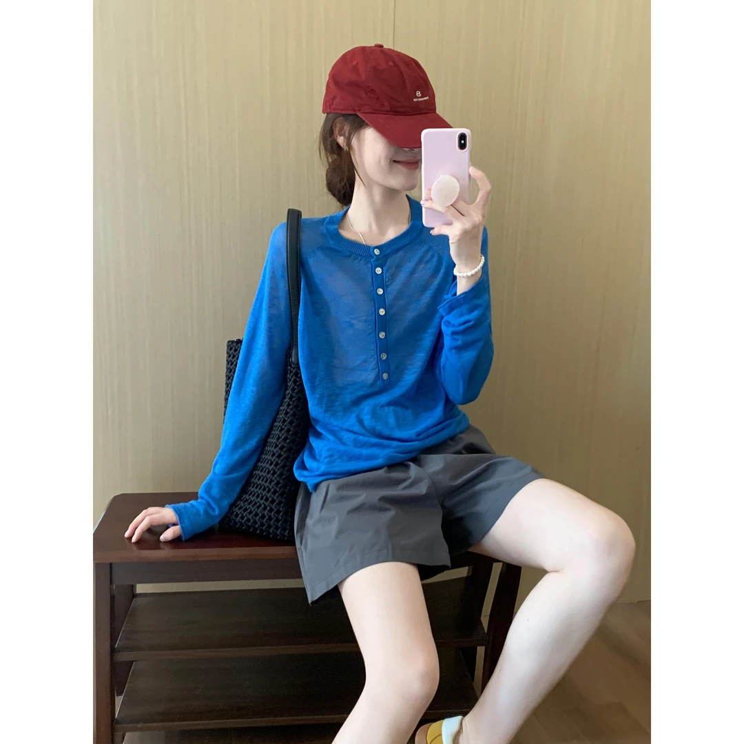 2025年高级感小众复古蓝色T恤针织衫女夏天薄款长袖上衣短裤套装