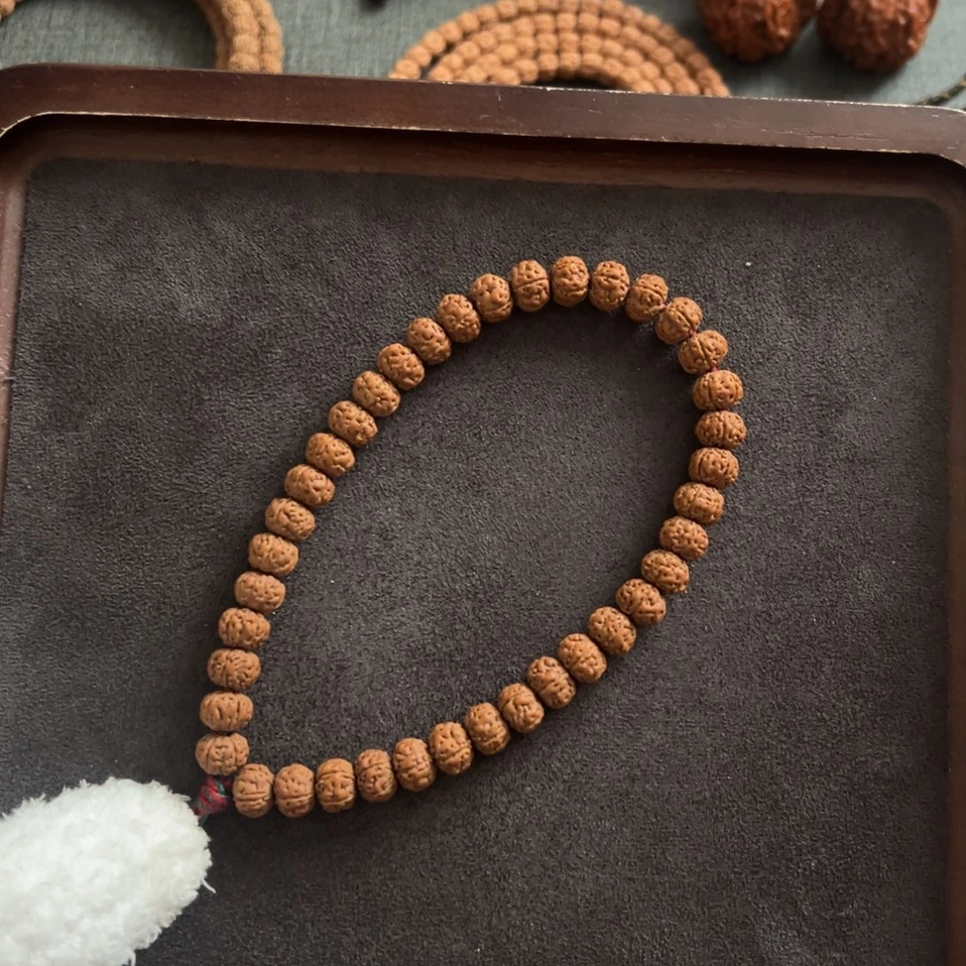 瓦****吊坠金刚菩提老树王