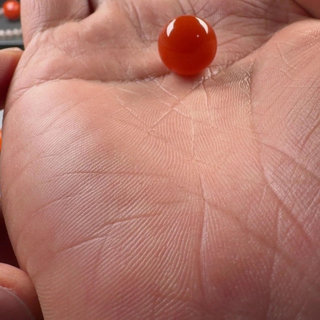 南红玛瑙未镶嵌圆珠12.9