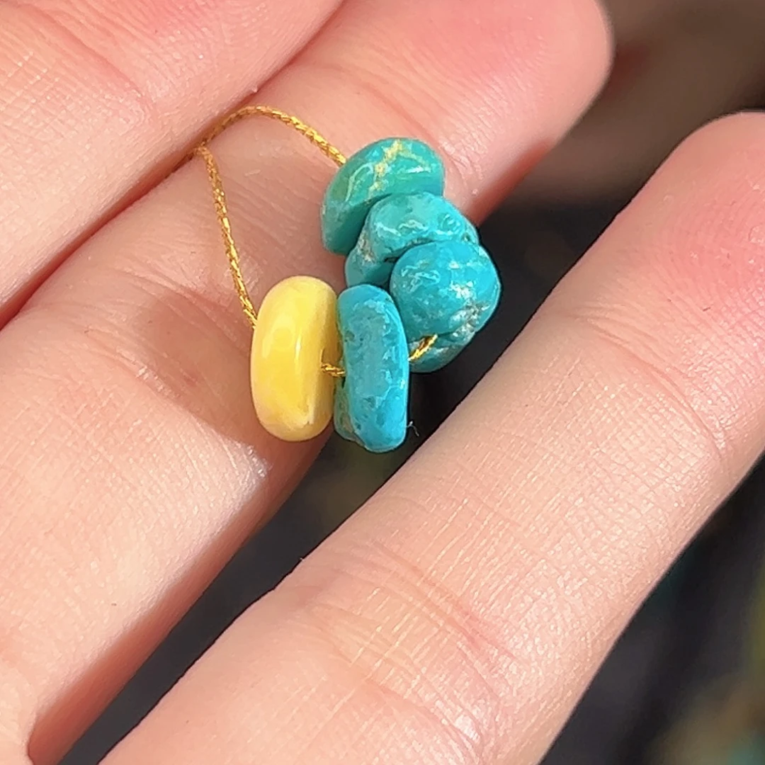蜜蜡未镶嵌珠宝奇石