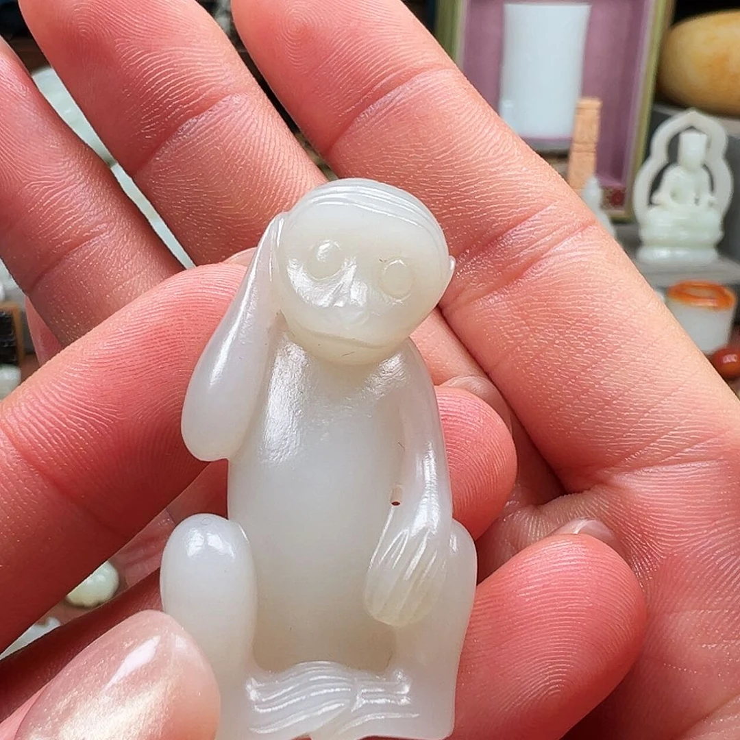 颈饰未镶嵌和田玉天*