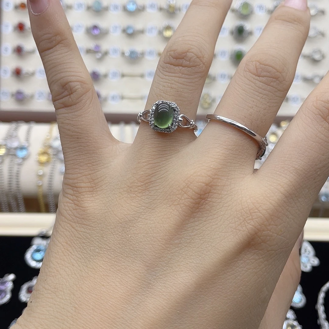 旺***雪蛇纹石玉银S925镶嵌戒指