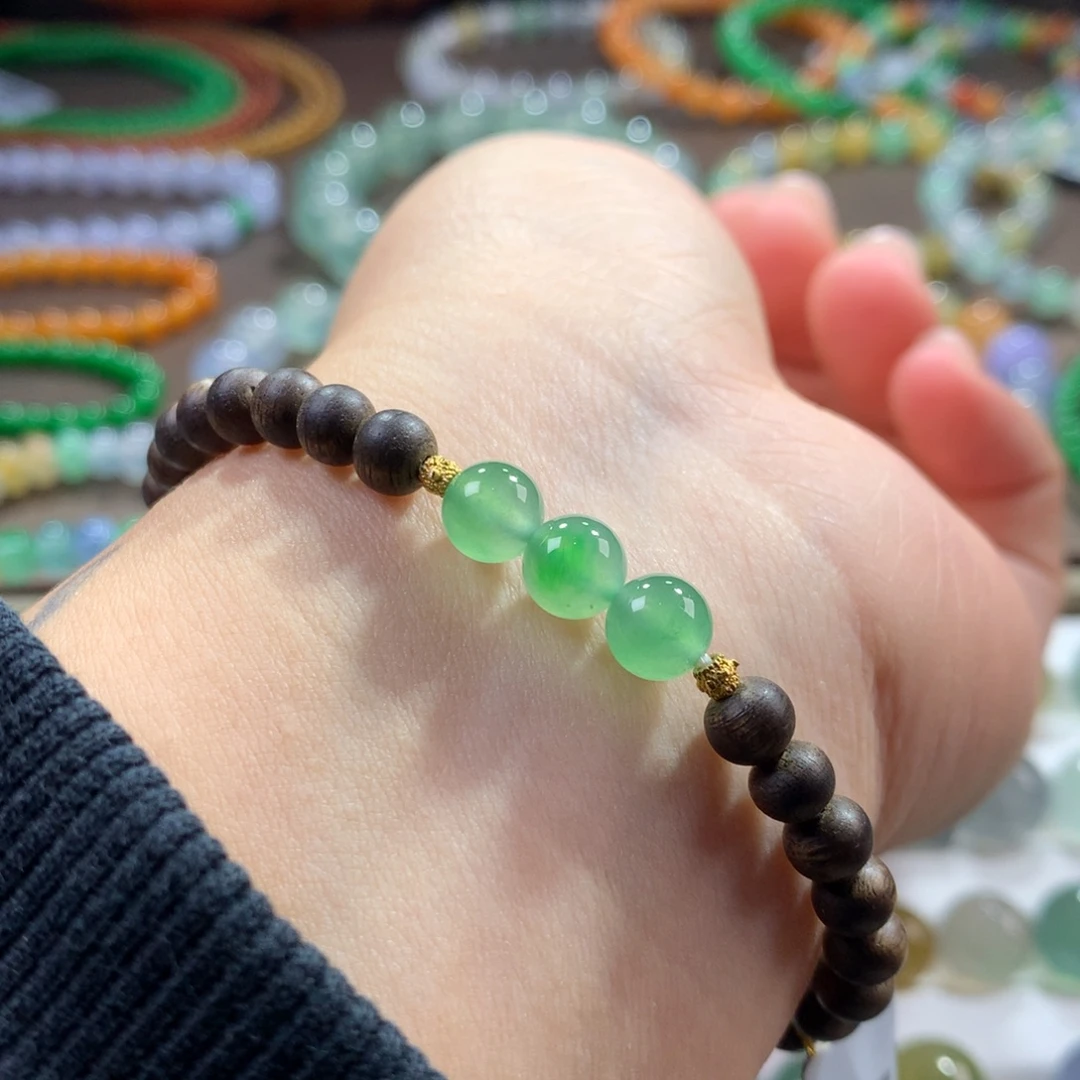 翡翠未镶嵌手链推荐！木那高冰甜绿半串 卡6.5