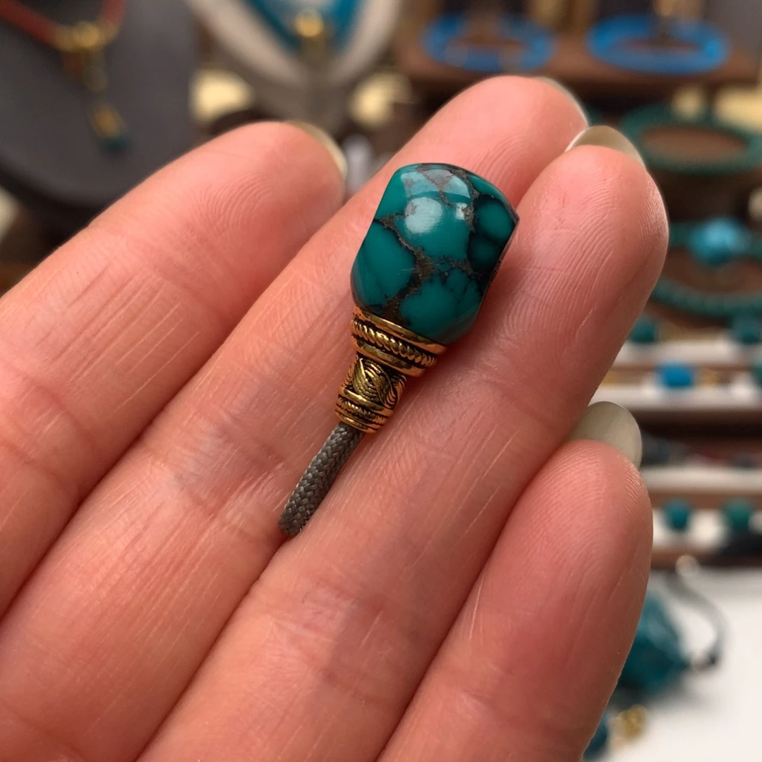 绿松石22K金镶嵌配饰