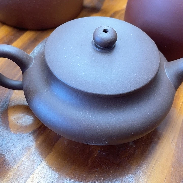 紫砂茶壶处理一把
