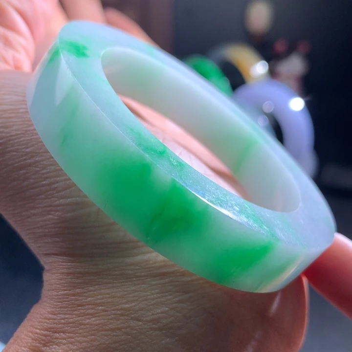 定制翡翠手镯未镶嵌