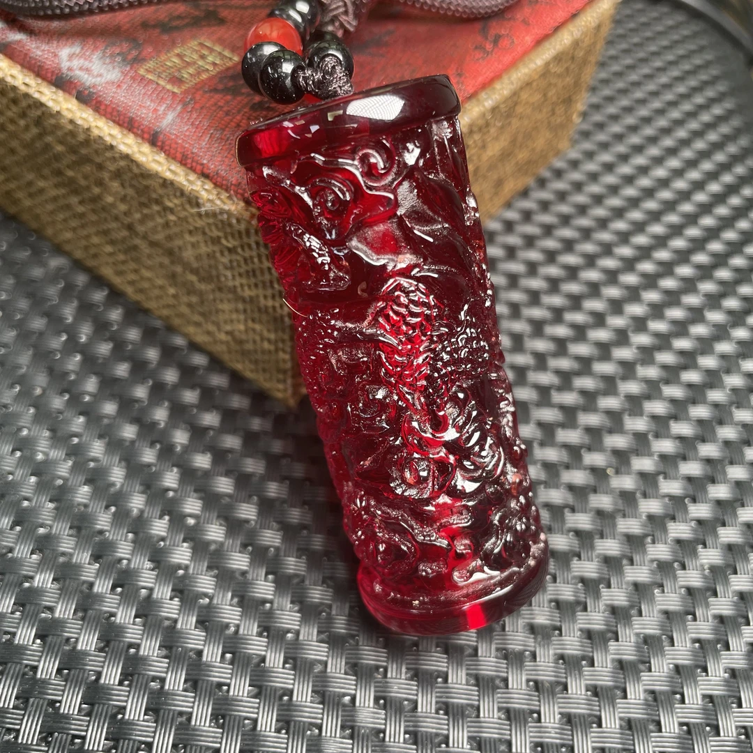 红之珀龙柱吊坠/QW1762-精致吊坠女士