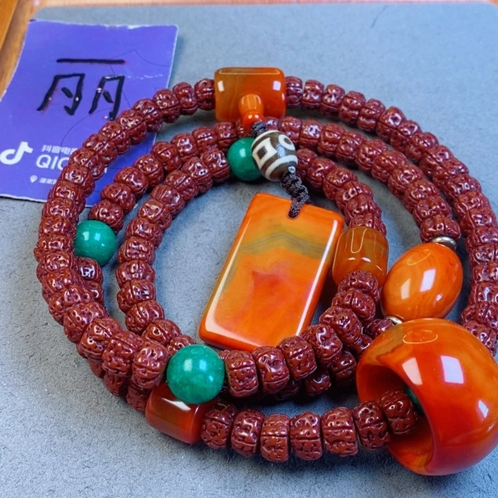 金刚菩提吊坠自***球金刚菩提