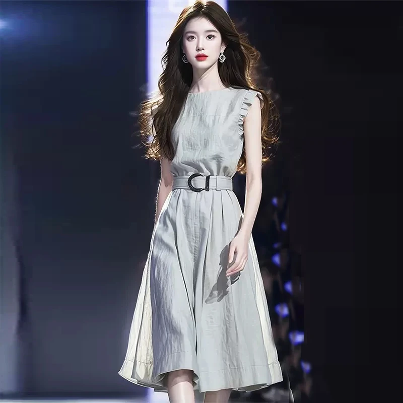 质量气质绝美***社会漂亮独特修身无袖连衣裙子女高级