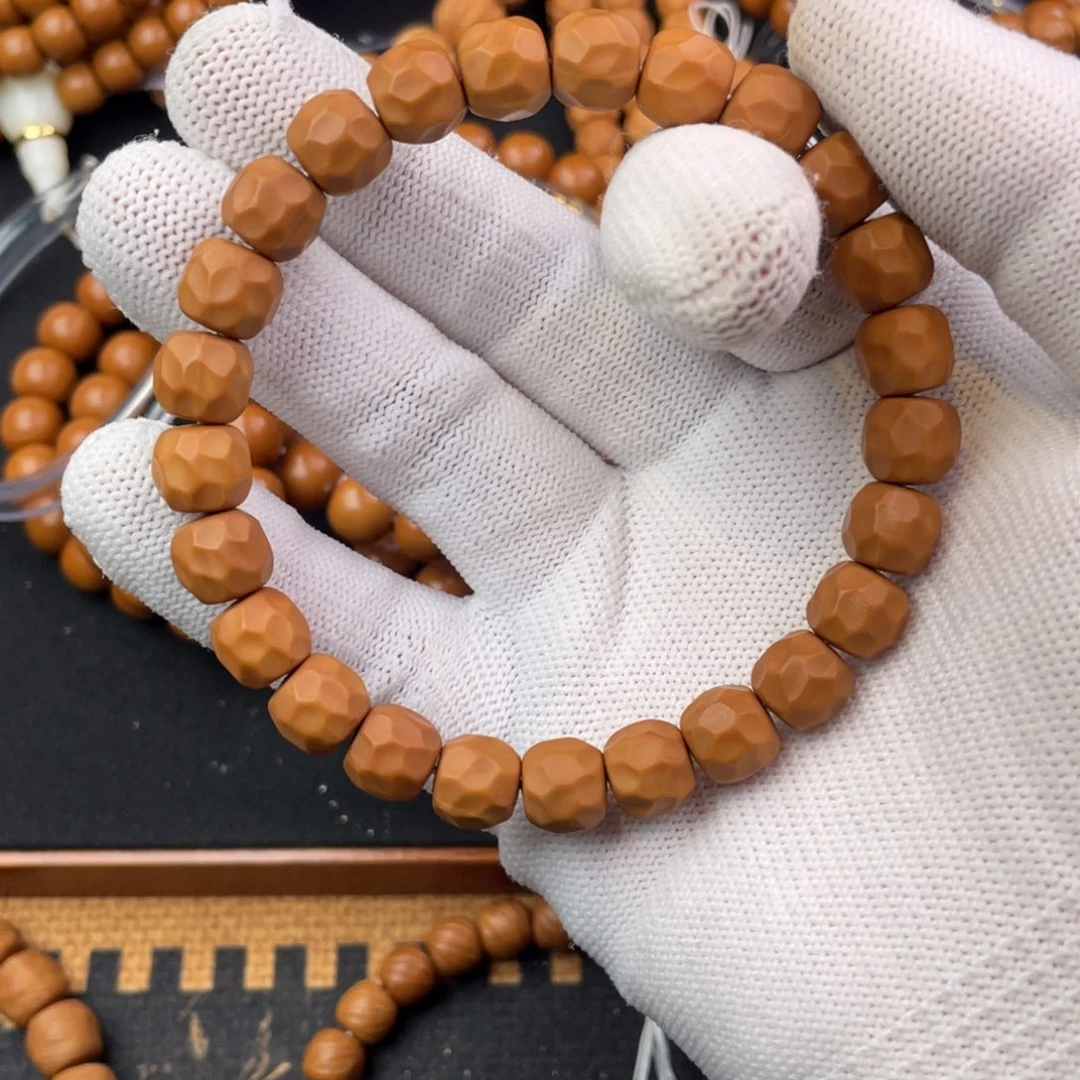 ****徐手串猴头核桃猴头