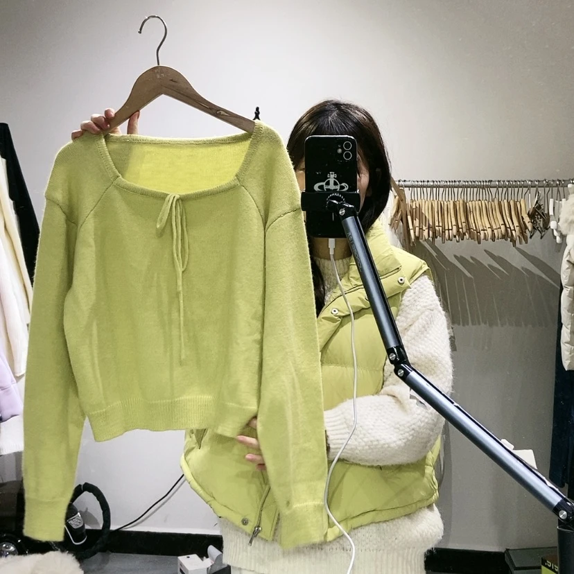 【闪购商品】绿色毛衣