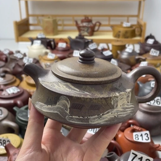 风**月流口水紫砂微瑕的