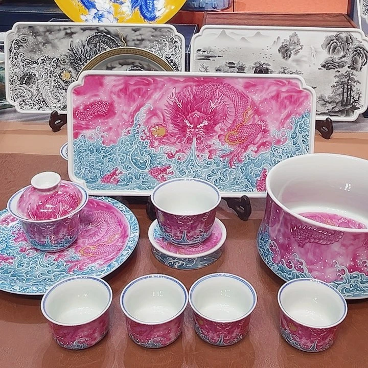 摆件景德镇陶瓷学院等单位联合主办了这次研讨活动