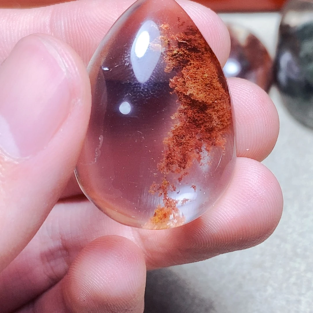 水晶颈饰未镶嵌吴*