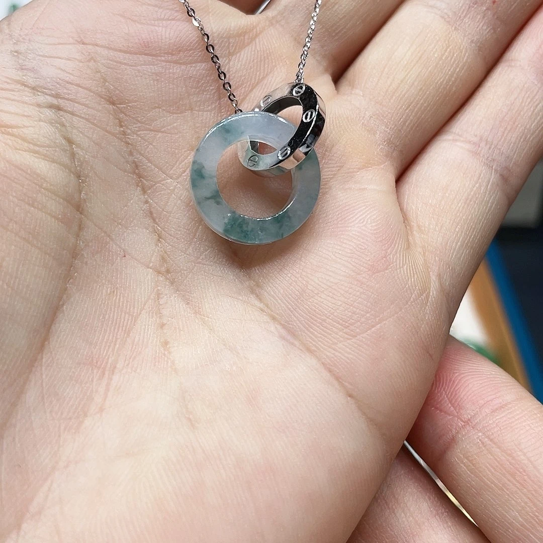 【闪购商品】翡翠18K金镶嵌颈饰