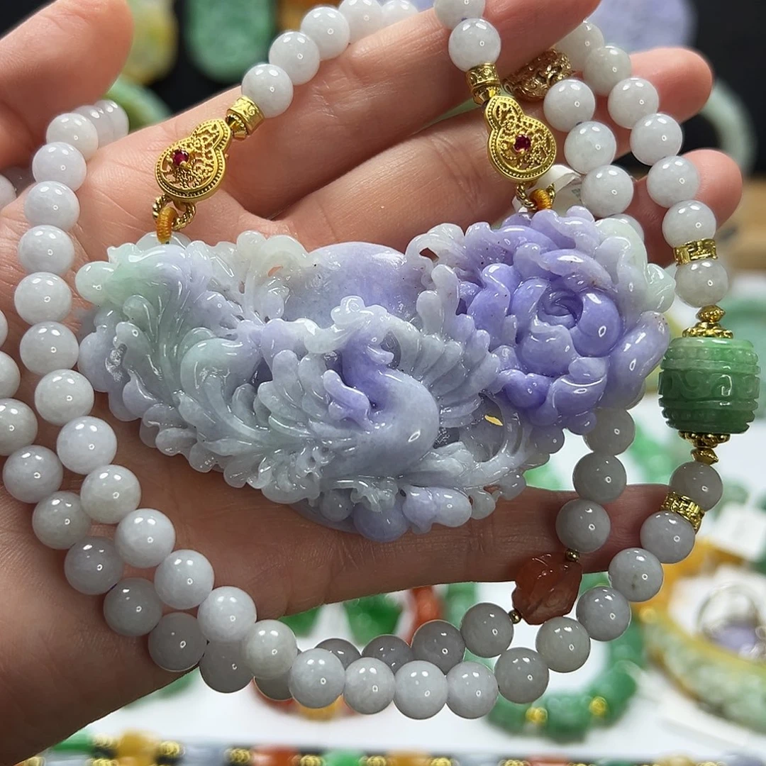 翡翠未镶嵌颈饰吊坠