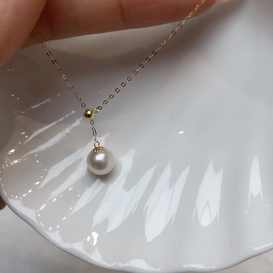 18K金镶嵌海水珍珠项链