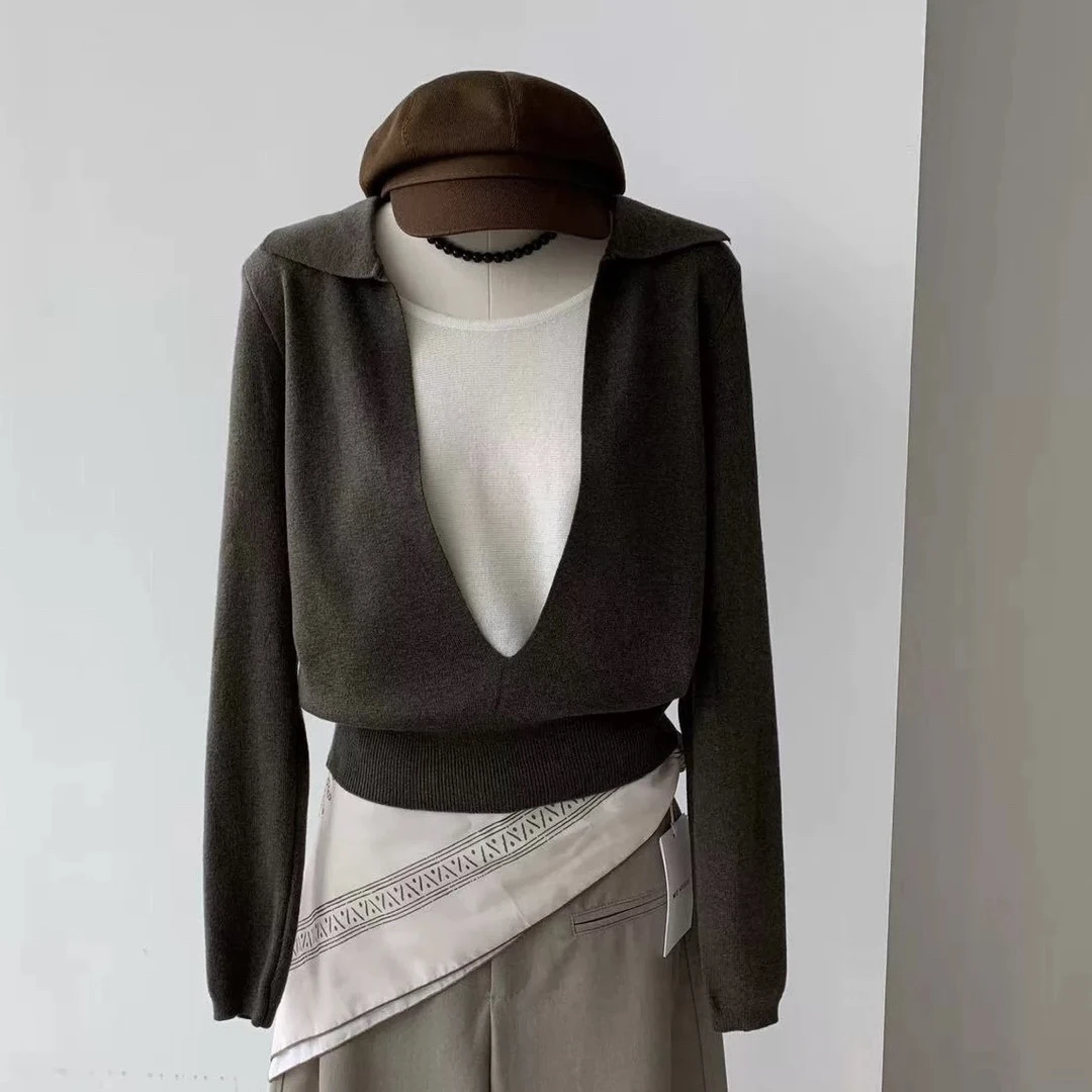 【66定制】2025早秋新款韩系设计感假两件针织衫女修身显瘦上衣女