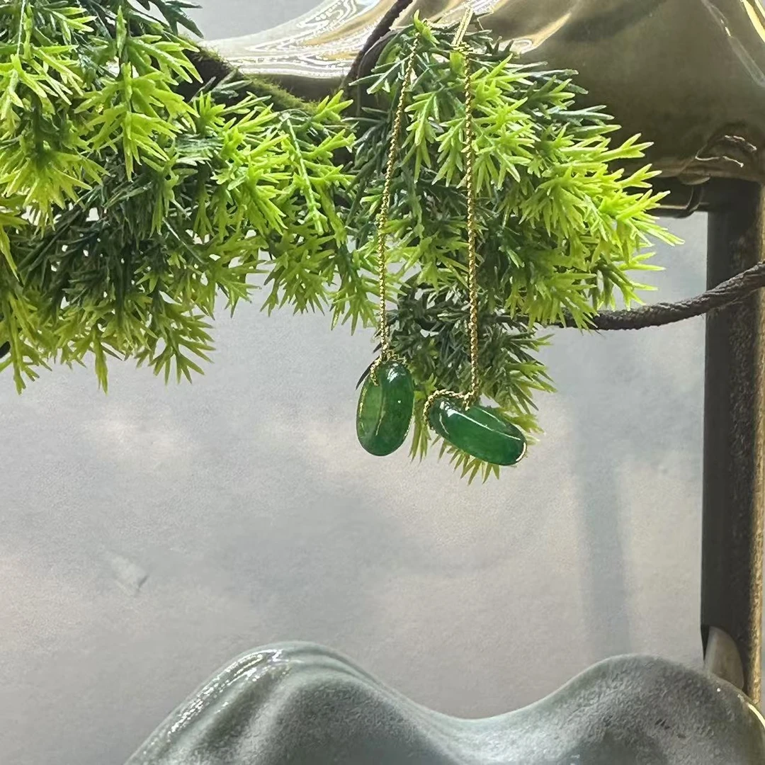 时尚百搭翡翠甜甜圈耳饰E225