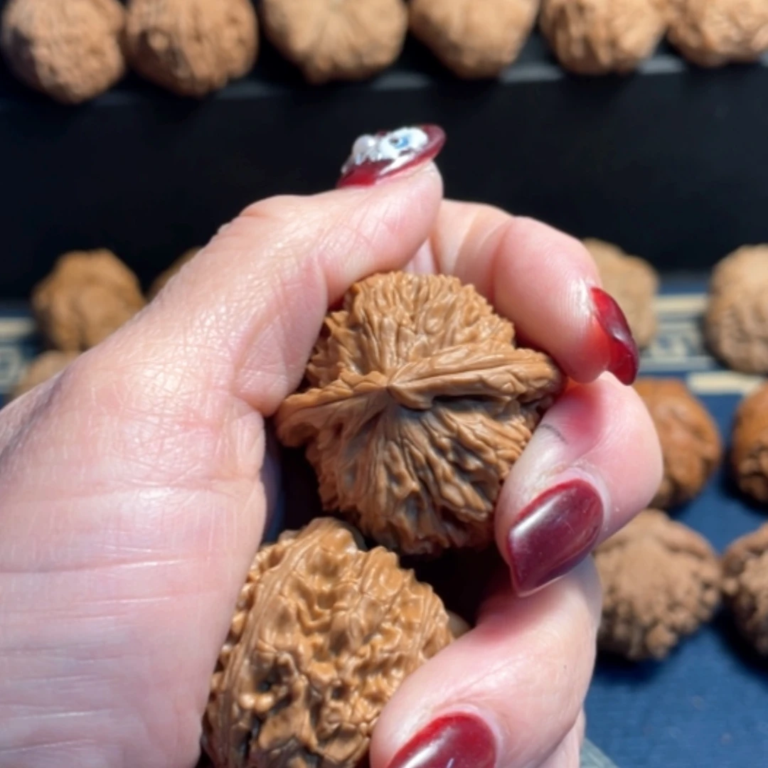 【闪购商品】核桃手串/手链起****难白狮子