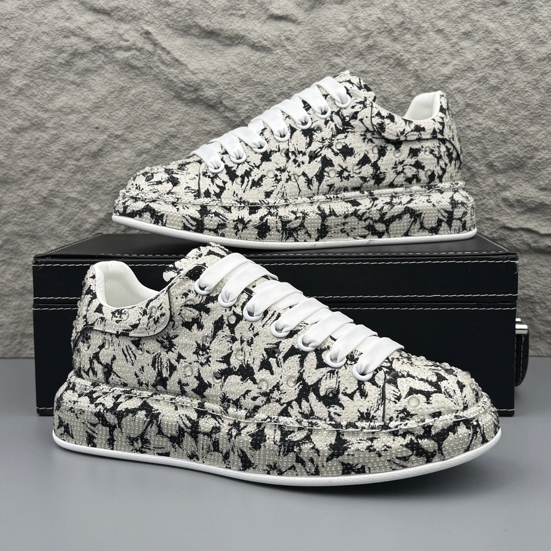 北圣伦欧洲站潮牌时尚个性板鞋男鞋2026年新款休闲运动鞋男士厚底