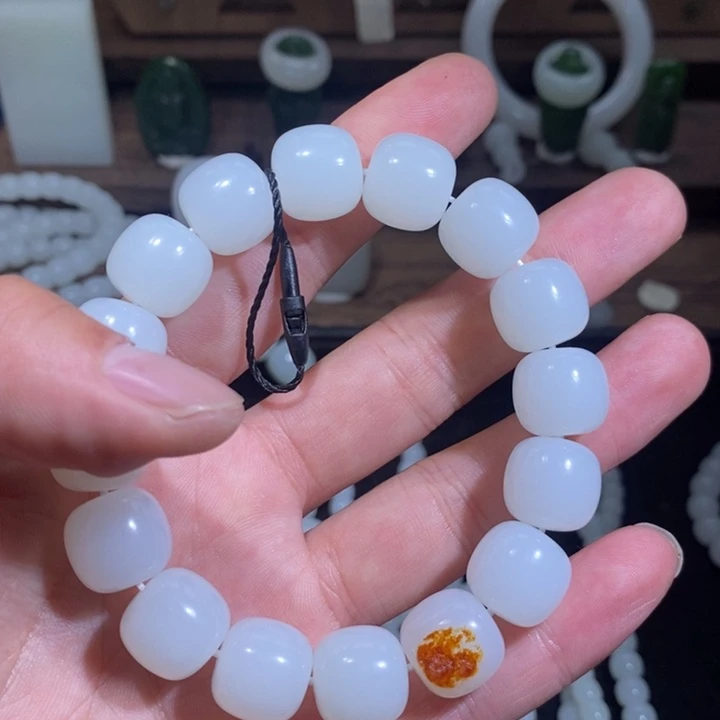 未镶嵌手链和田玉（糖玉）不**华