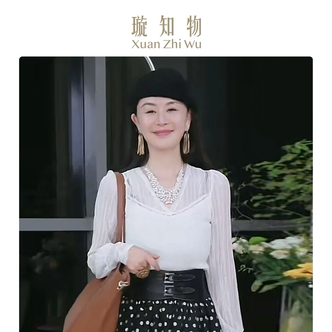 洛佩上衣法式油画蕾丝立体剪裁贴合曲线浪漫氛围感王璇原创设计